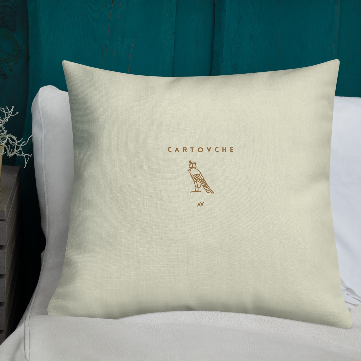 'Gold Fleur-de-lis' Cushion (Beige)